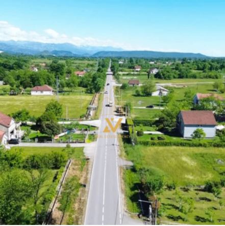 Na prodaju urbanizovan plac