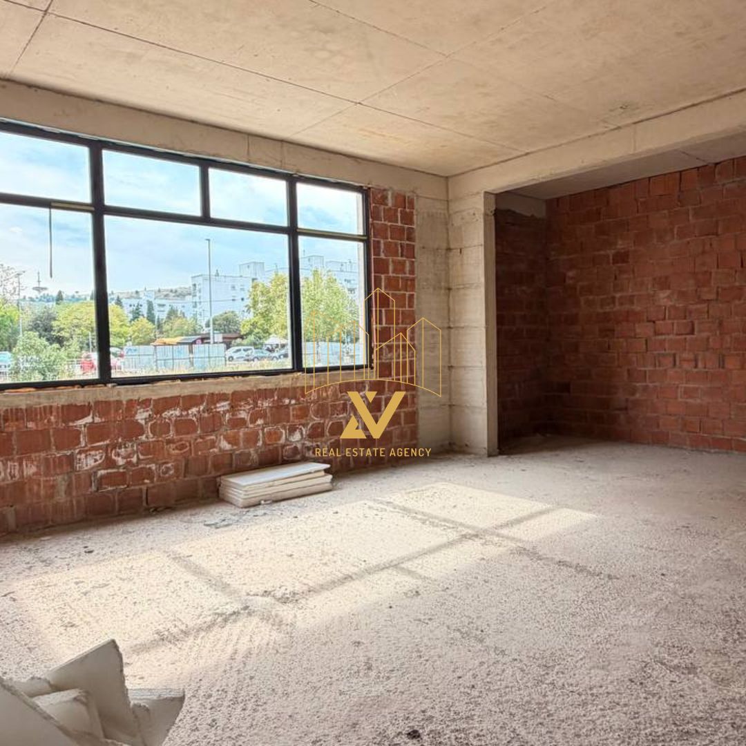 Poslovni prostori na prodaju – Zabjelo, Podgorica (110 m² i 220 m²)